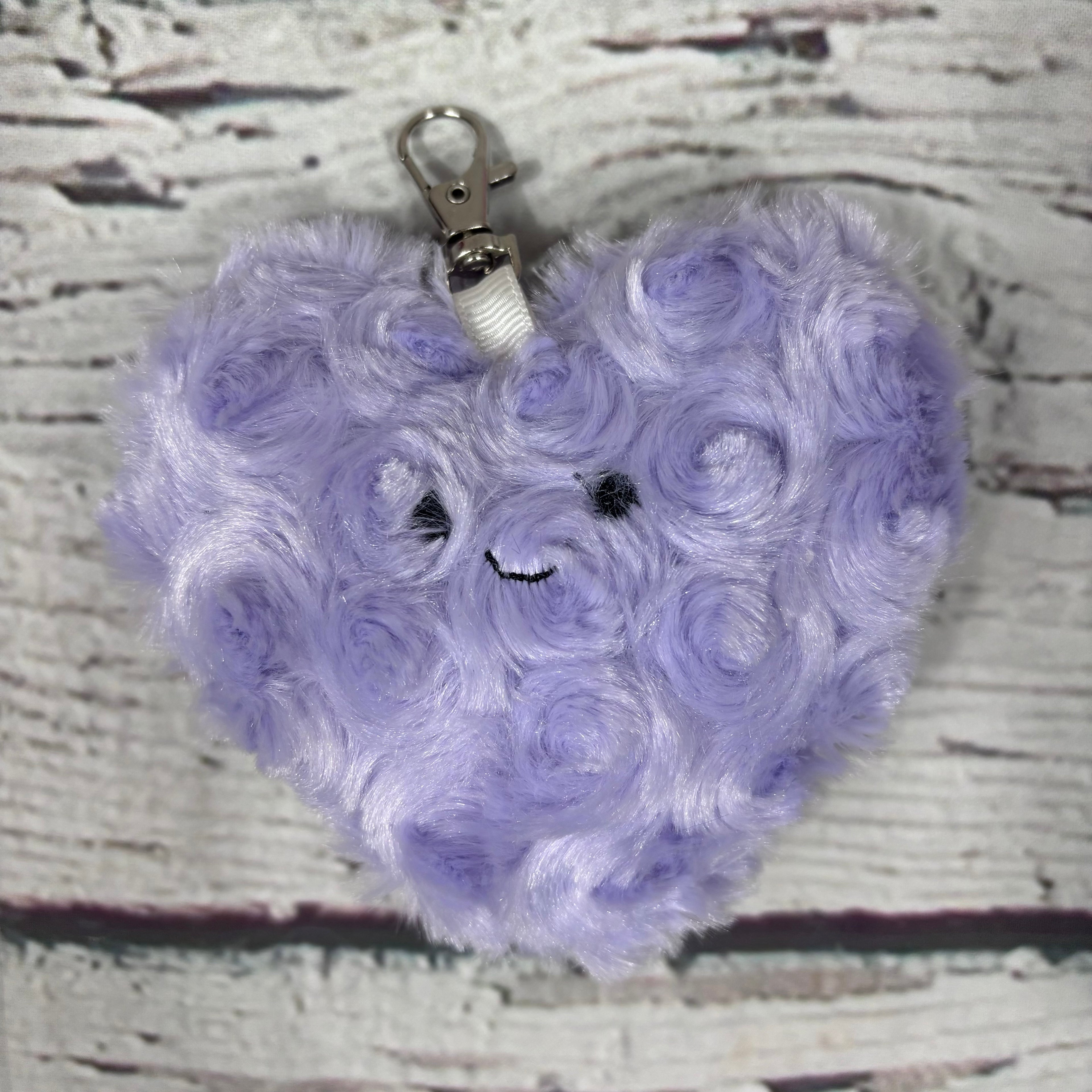 Plush Heart Keychain & Bag Charm – Soft Smiley Heart Accessory